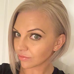 Meet your Posher, Tia